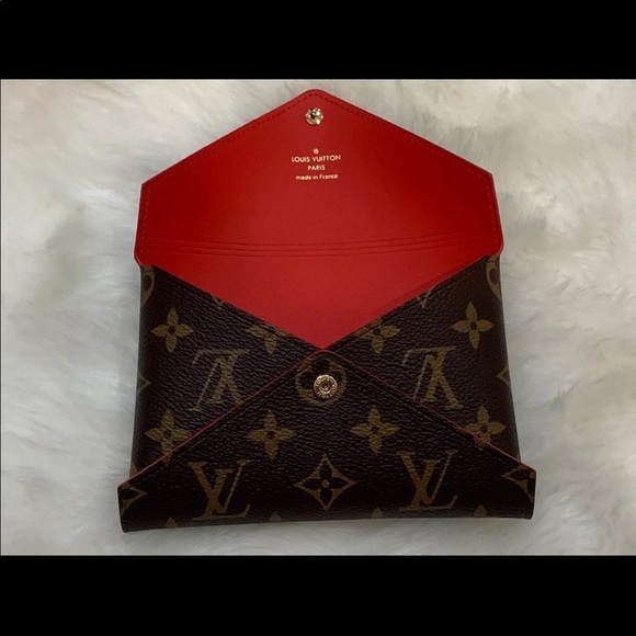 Louis Vuitton Handbags - Louis Vuitton Medium Kirigami